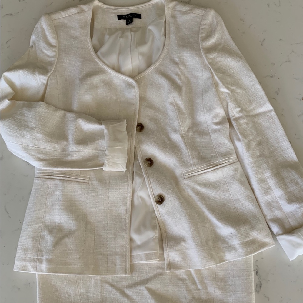 Ann Taylor white linen skirt suit